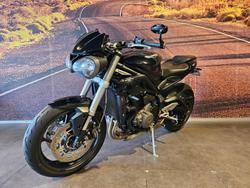 2018 Triumph Street Triple S 660 LAMS Street Triple Black