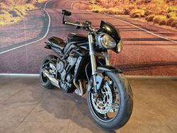 2018 Triumph Street Triple S 660 LAMS Street Triple Black