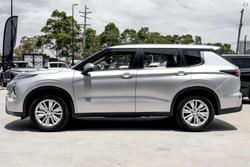 2025 Mitsubishi Outlander ES ZM MY25 Sterling Silver