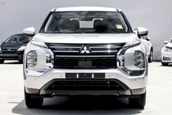 2025 Mitsubishi Outlander ES ZM MY25 Sterling Silver