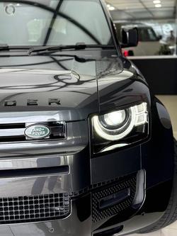 2024 Land Rover Defender 110 P400e X-Dynamic HSE