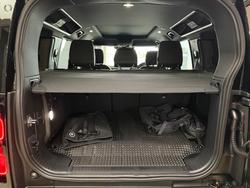 2024 Land Rover Defender 110 P400e X-Dynamic HSE