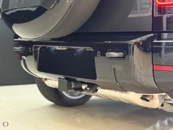 2024 Land Rover Defender 110 P400e X-Dynamic HSE