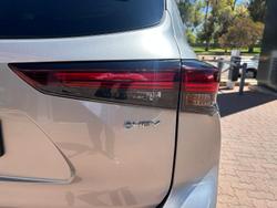 2025 Toyota Kluger GXL AXUH78R 4X4 On Demand Silver Storm