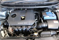 2017 Kia Cerato Sport