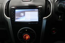 2014 Isuzu MU-X LS-T