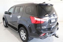 2014 Isuzu MU-X LS-T