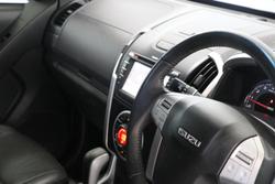 2014 Isuzu MU-X LS-T