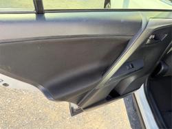 2014 TOYOTA RAV4 GX (4x4)