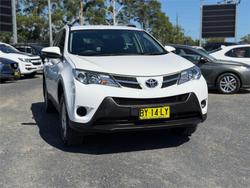 2014 TOYOTA RAV4 GX (4x4)