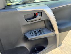 2014 TOYOTA RAV4 GX (4x4)