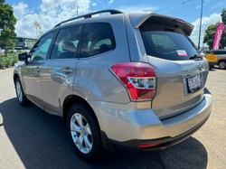 2015 Subaru Forester 2.5i-L
