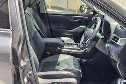 2022 Toyota Kluger Grande