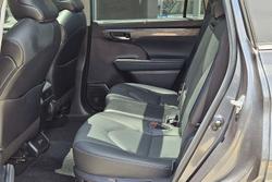 2022 Toyota Kluger Grande