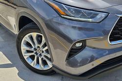 2022 Toyota Kluger Grande