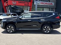 2024 Mitsubishi Pajero Sport GLS