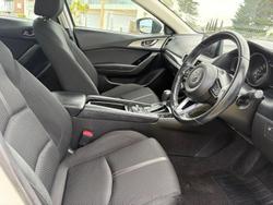 2018 Mazda 3 Maxx Sport