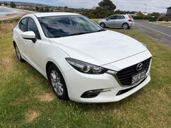2018 Mazda 3 Maxx Sport