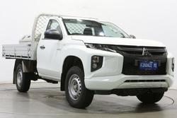 2022 Mitsubishi Triton GLX