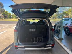 2022 Kia Carnival Si