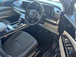 2022 Kia Carnival Si