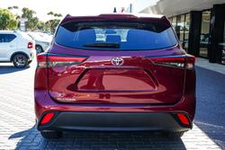 2022 Toyota Kluger GX