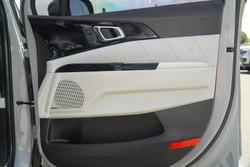 2021 Kia Carnival Platinum