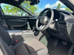 2025 Mazda 3 G20 Pure