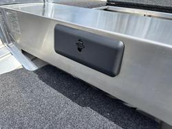 2026 QUINTREX F390 Outback Explorer