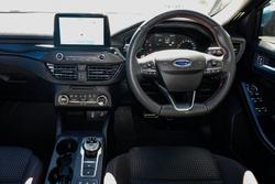 2019 Ford Focus ST-Line