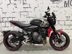 Triumph Trident 660