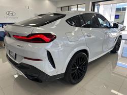2022 BMW X6 xDrive40i M Sport