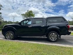 2022 Nissan Navara ST