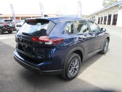 2025 Nissan X-TRAIL ST