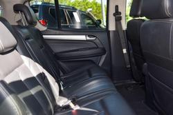 2014 Isuzu MU-X LS-T