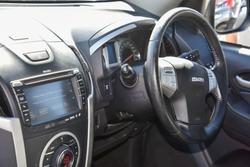 2014 Isuzu MU-X LS-T