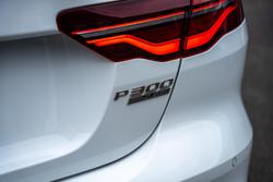 2020 Jaguar XE P300 R-Dynamic SE