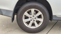 2010 Toyota Kluger KX-R