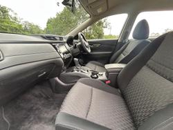 2022 Nissan X-TRAIL ST