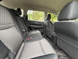 2022 Nissan X-TRAIL ST