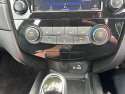 2022 Nissan X-TRAIL ST