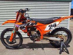 2023 KTM 450 SX-F SX-F Orange