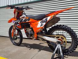 2023 KTM 450 SX-F SX-F Orange