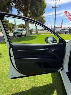 2018 Toyota Camry Ascent