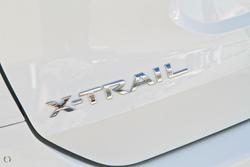 2016 Nissan X-TRAIL ST-L T32 Ivory Pearl
