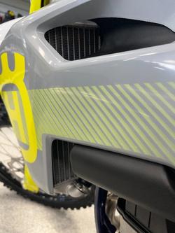 2023 HUSQVARNA FC450 NEBULA WHITE