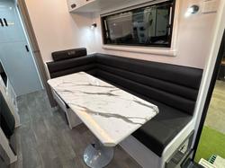 2025 VICTORY CARAVANS Off-Road Family 21