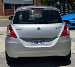 2014 Suzuki Swift GL Navigator