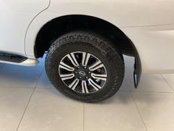 2022 Nissan Patrol Ti-L