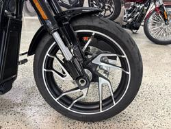 2022 Harley-Davidson Sport Glide 107 (FLSB) Softail Black